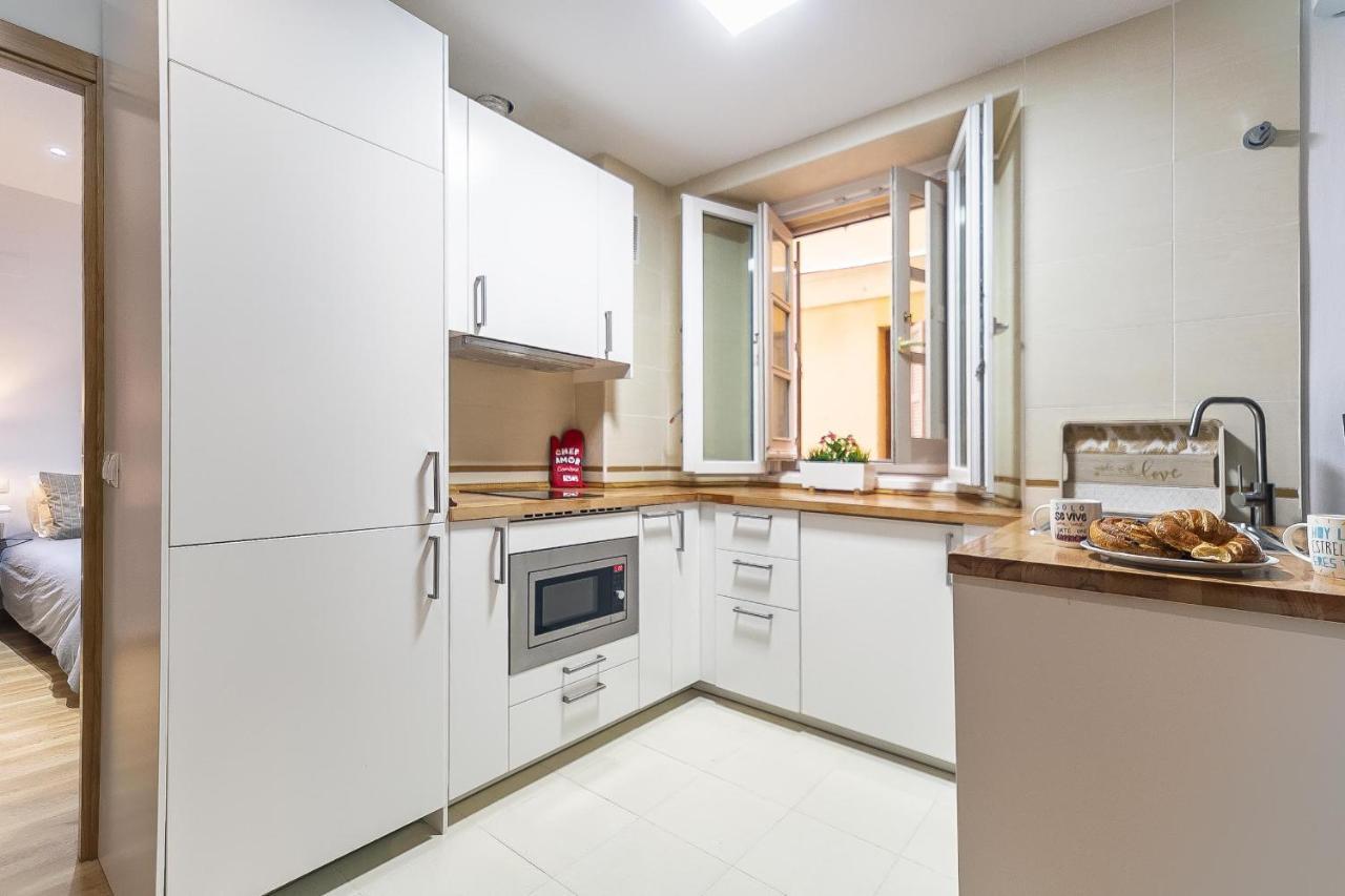 Central Malaga Apartment At Mitjana Plaza מראה חיצוני תמונה