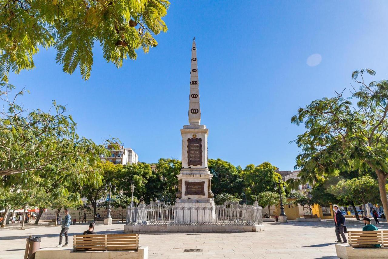 Central Malaga Apartment At Mitjana Plaza מראה חיצוני תמונה